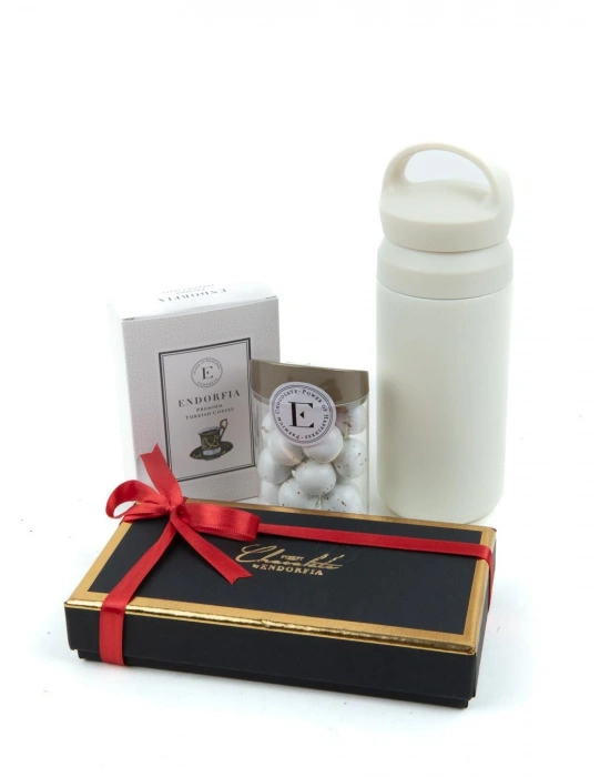 Yılbaşı Kutusu Madlen Sütlü Çikolata - Seyahat Kupası 350 Ml - Coco Draje 110 Gr - Premium Türk Kahvesi 100 Gr
