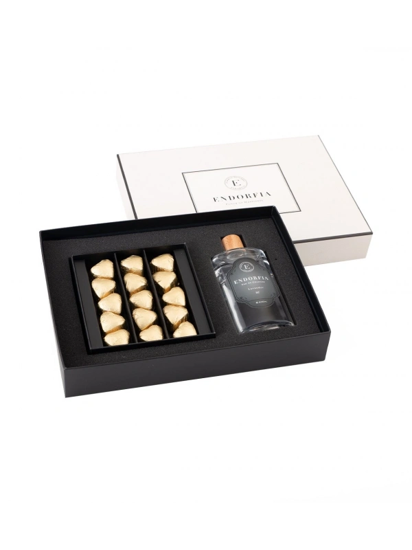 Double Premium Fıstıklı Kalp Çikolata & Kolonya Gold-Beyaz
