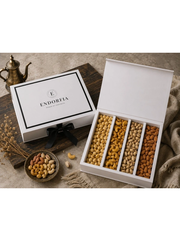 Karışık Kuruyemiş Kutusu 700 Gr – Fındık, Kaju, Badem ve Antep Fıstığı