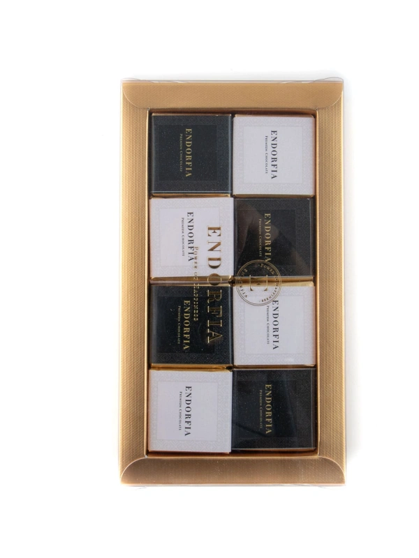 Mix Madlen Beyaz Siyah Büyük Kurumsal Kutu Gold
