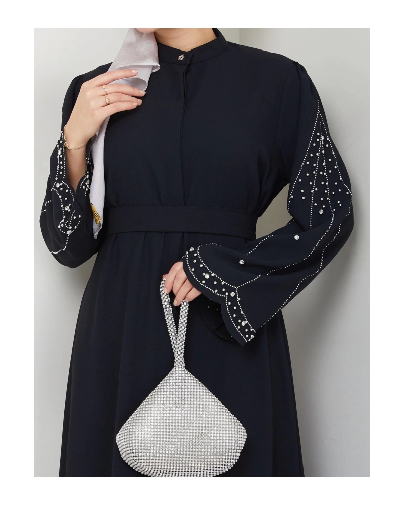 TAŞLİ ABAYA TESETTÜR GIYIM KADIN FERACE ELBISE SİYAH