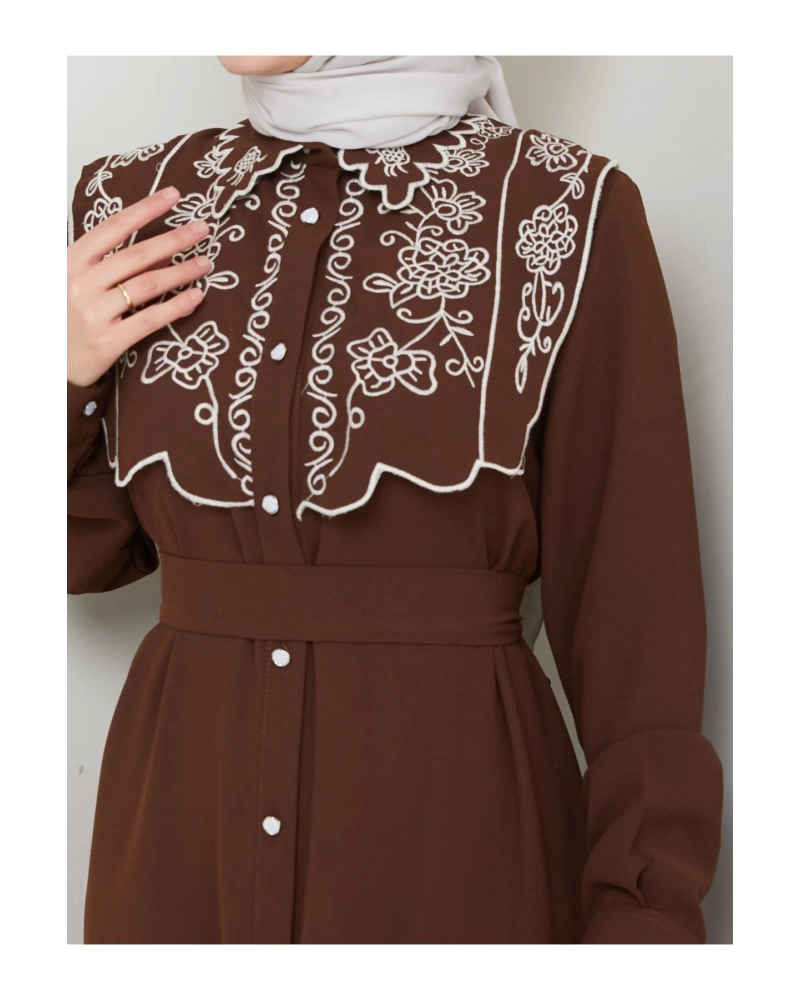 NAKIŞLI ABAYA TESETTÜR GIYIM KADIN FERACE ELBİSE 814 KAHVE