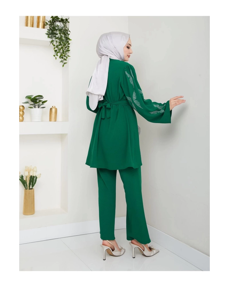 KELEBEK TAŞLİ AYROBİN TESETTÜR TAKIM ZÜMRÜT 854