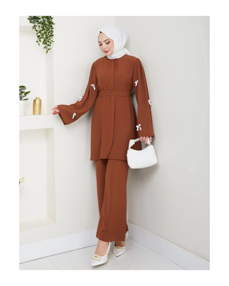KOLDA MOSSE FİYONK DETAY AYROBİN TESETTÜR TAKIM KAHVE 8541