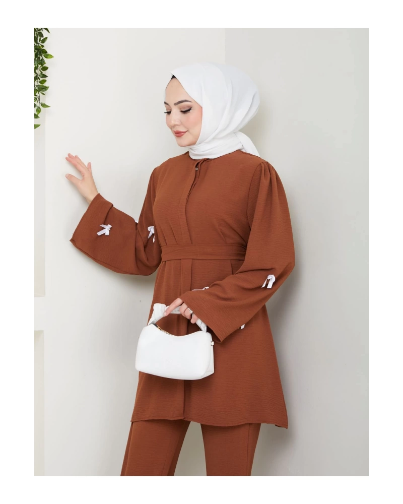 KOLDA MOSSE FİYONK DETAY AYROBİN TESETTÜR TAKIM KAHVE 8541