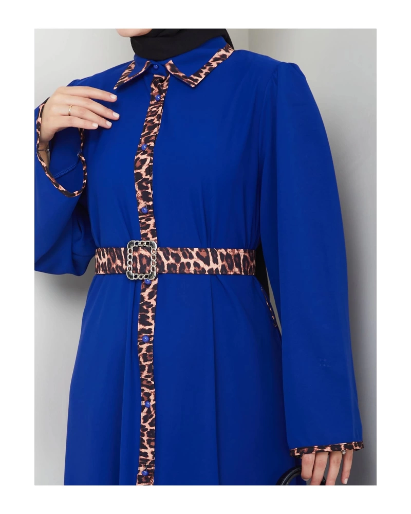 LEOPAR DETAYLI GÖMLEK YAKA ELBİSE LEOPAR KUŞAKLI FULL DÜĞME KAPAMA