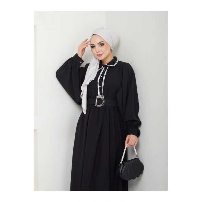 KADIN TESETTÜR BALON KOL DANTEL DETAYLI KEMERLİ ELBİSE SİYAH 2320