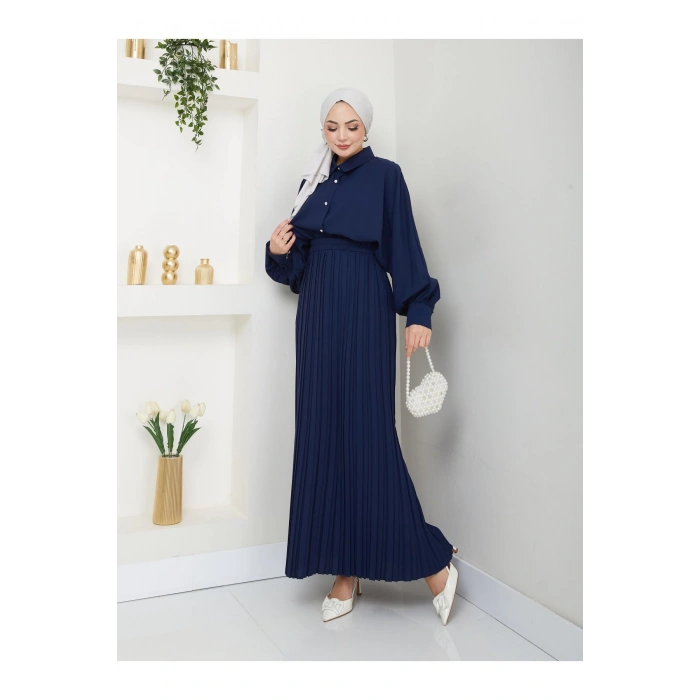 ETEĞİ PLİSELİ  GÖMLEKLI YAKA TESETTÜR TAKIM LACİVERT