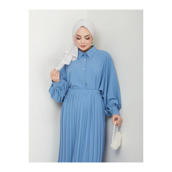 ETEĞİ PLİSELİ  GÖMLEKLI YAKA TESETTÜR TAKIM MAVİ