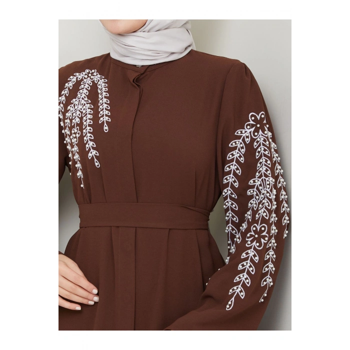 TAŞLİ ABAYA TESETTÜR GIYIM KADIN FERACE ELBISE KAHVE