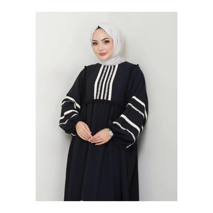 KADIN TESETTÜR DANTELLİ ŞERİT ELBİSE SİYAH