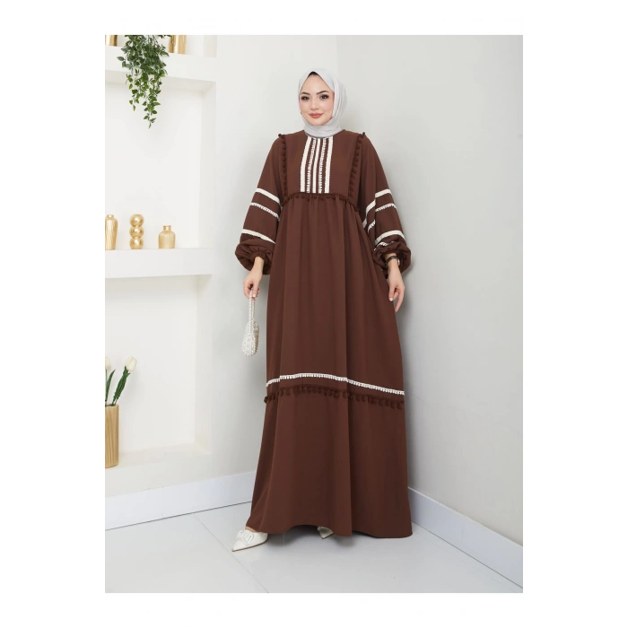 KADIN TESETTÜR DANTELLİ ŞERİT ELBİSE KAHVE