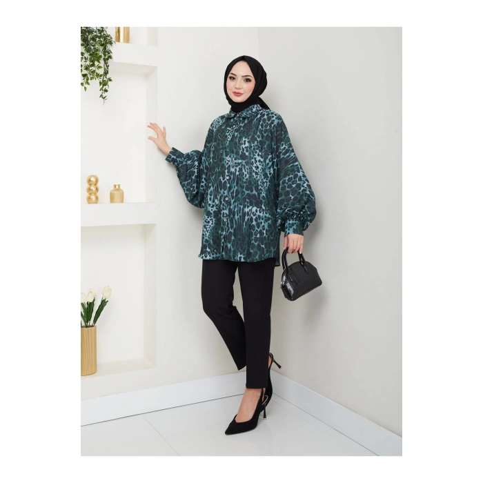 LEOPAR DESENLİ JESİCA GÖMLEK STANDERT BEDEN UZUN KOL 2508 KOYU ZÜMRÜT