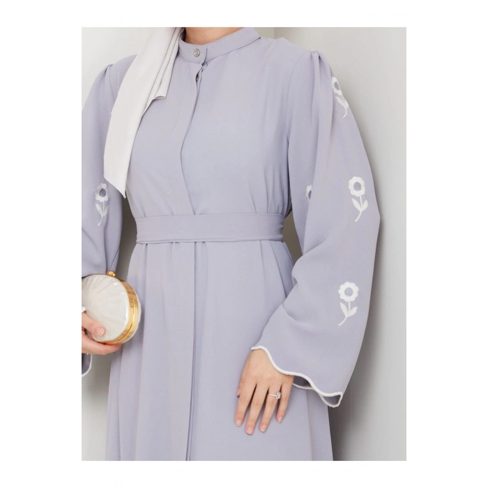 KOLU ÇİÇEK NAKIŞ DETAYLI TESETTÜR KADIN ABİYE ELBİSE GRİ