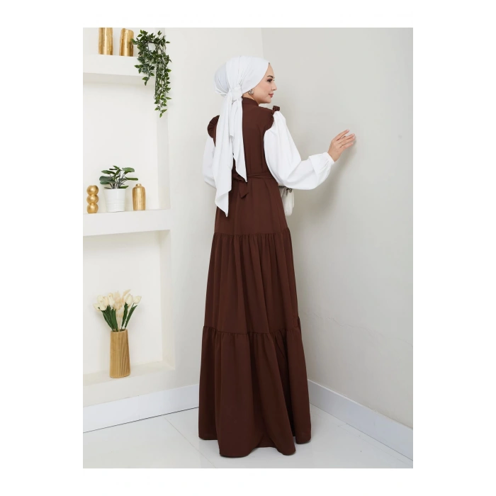 KOLU BEYAZ SALAŞ KADIN TESETTÜR ELBİSE