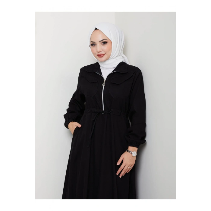 ÖNÜ FERMUARLI CEO DETAYLI SİYAH KOT ELBİSE TESETTÜR