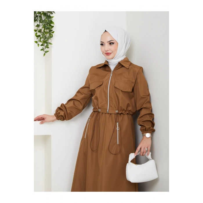 FERMUARLI CEPLİ TRENÇKOT ETEKLİ TAKIM TESETTÜR TAKIM KAHVE