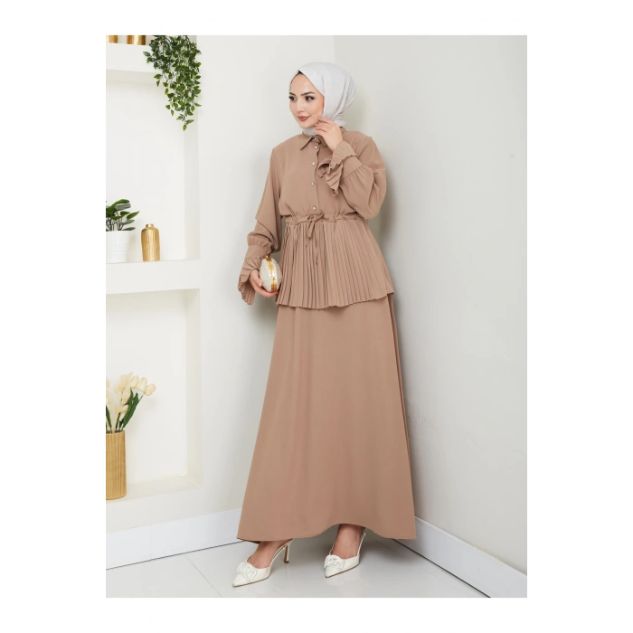 ETEKLI PİLİSELİ DETAYLI TESETTÜR TAKIM