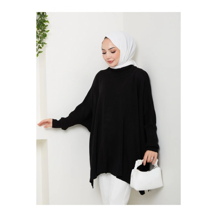 KADIN TESETTÜR TRİKO OVERSİZE KAZAK YANLARI YIRTMAÇLI SİYAH