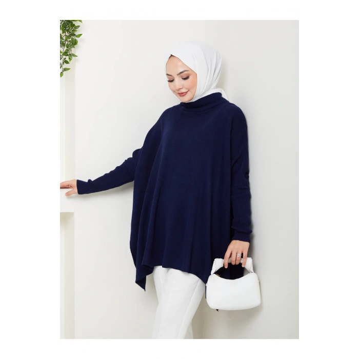 KADIN TESETTÜR TRİKO OVERSİZE KAZAK YANLARI YIRTMAÇLI LACİVERT