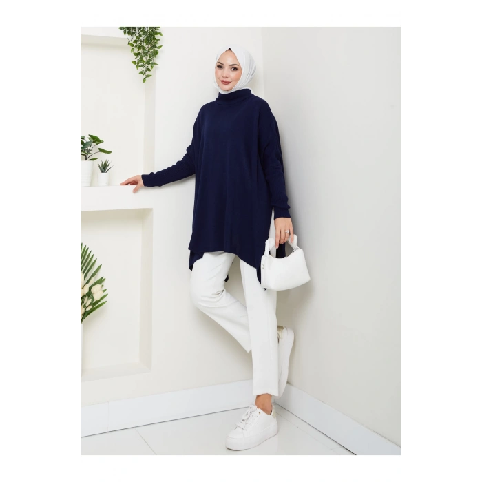 KADIN TESETTÜR TRİKO OVERSİZE KAZAK YANLARI YIRTMAÇLI LACİVERT