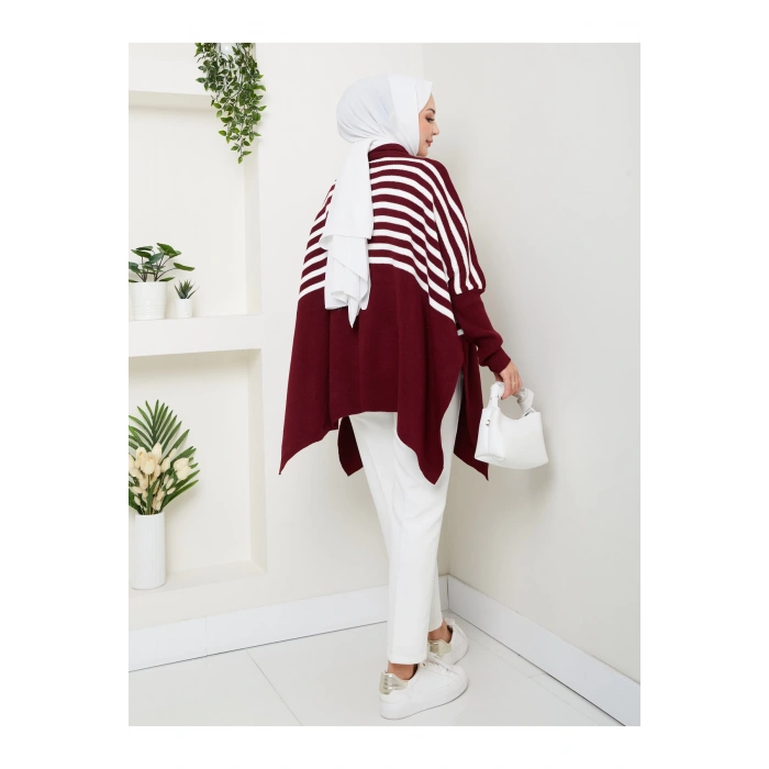 KADIN TESETTÜR ÇİZGİLİ DESENLİ TRİKO OVERSİZE KAZAK YANLARI YIRTMAÇLI BORDO