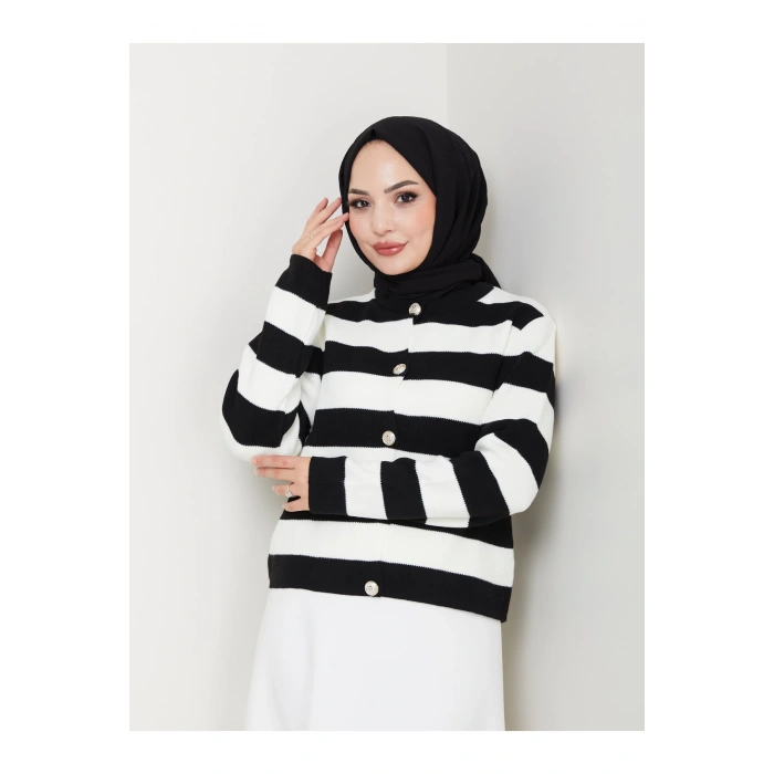 KADIN SİYAH KREM ÇİZGİLİ HIRKA GOLD DÜĞMELİ TRİKO HIRKA