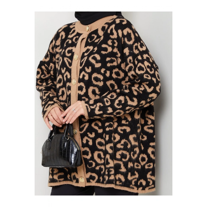 KADIN LEOPAR DESEN UZUN HIRKA YUMOŞ TRİKO GOLD DÜĞMELİ KAHVE