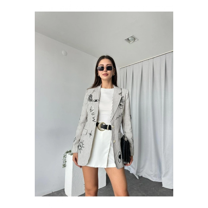 KADIN ÇİZGİLİ TASARIM NAKIŞLI CEKET