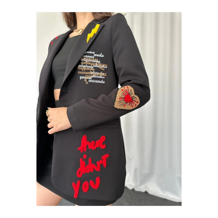 KADIN NAKIŞLI TASARIM CEKET