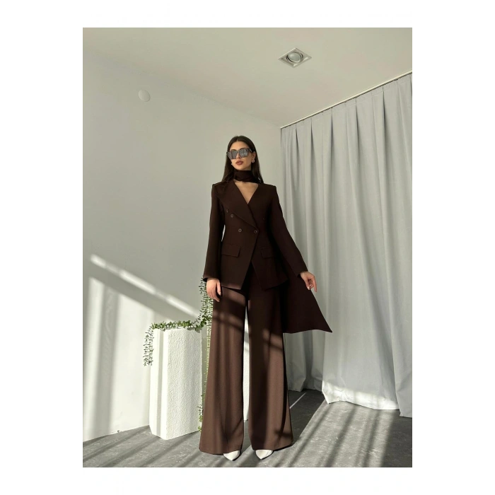 KADIN ÖZEL TASARIM AMARA KRUVAZE CEKETLİ PANTOLON TAKIM