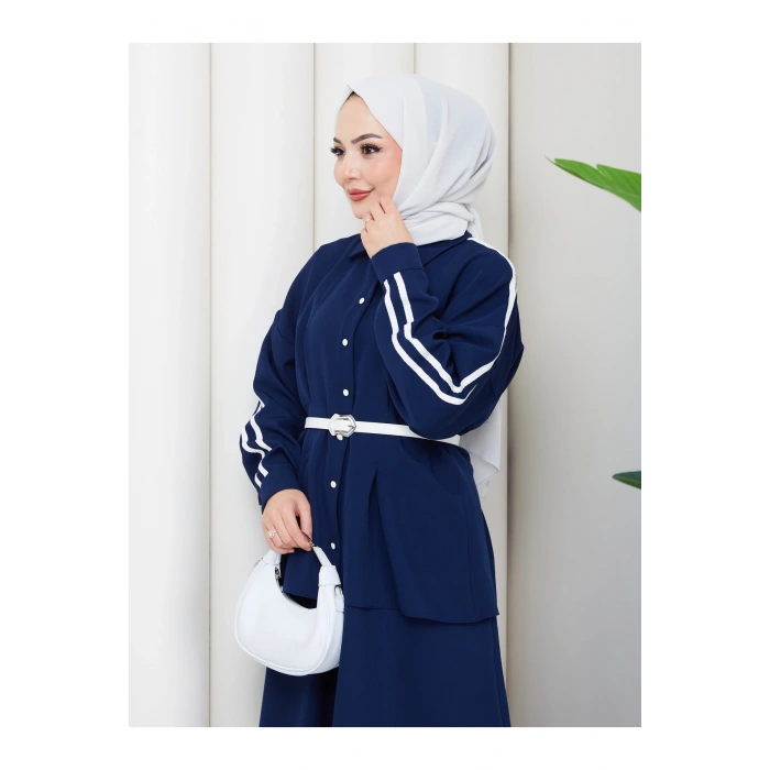 Kadın beyaz şeritli detaylı ceket etekli takım ikili