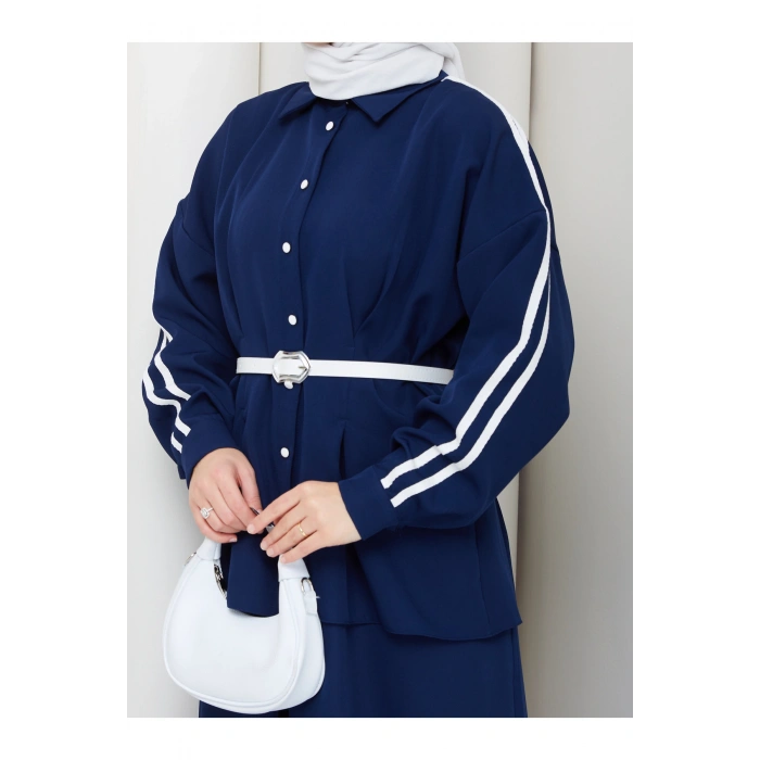 Kadın beyaz şeritli detaylı ceket etekli takım ikili