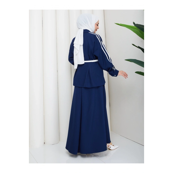 Kadın beyaz şeritli detaylı ceket etekli takım ikili