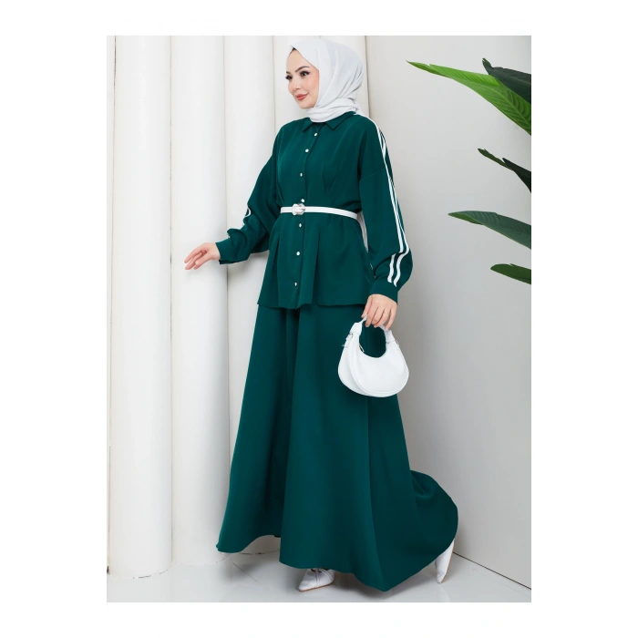 Kadın beyaz şeritli detaylı ceket etekli takım ikili