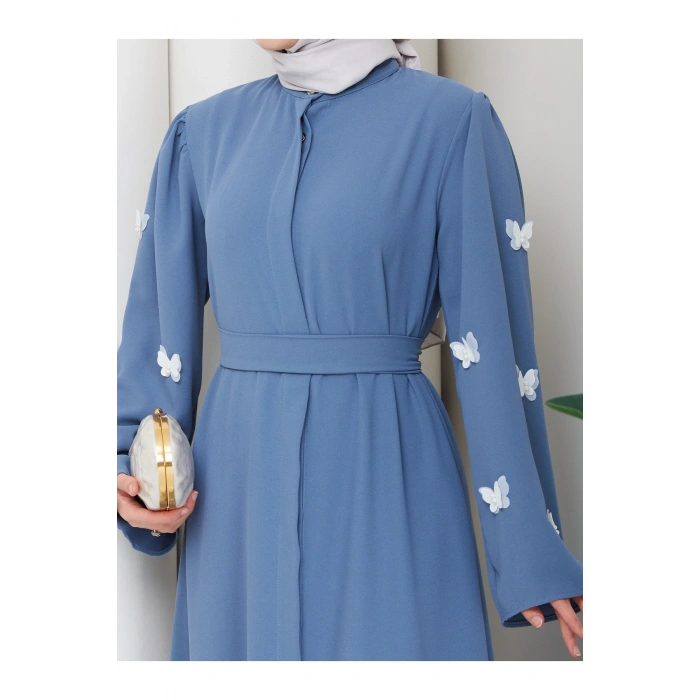 KOLU KELEBEK İŞLEMLİ ABAYA TESETTÜR GIYIM KADIN FERACE ELBISE