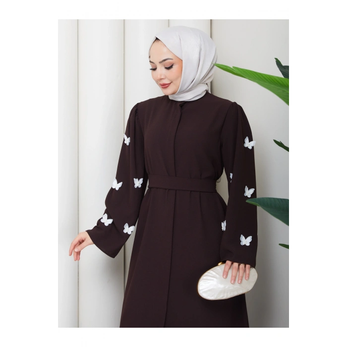 KOLU KELEBEK İŞLEMLİ ABAYA TESETTÜR GIYIM KADIN FERACE ELBISE