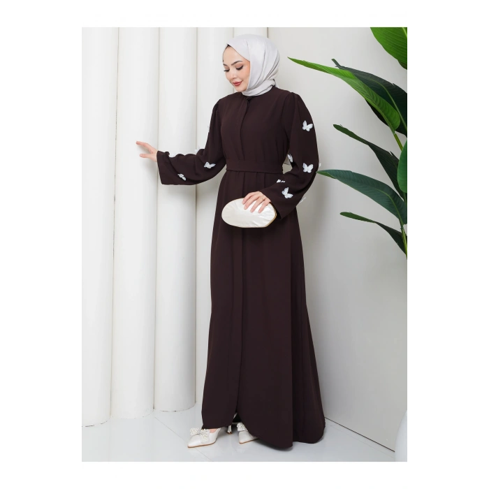 KOLU KELEBEK İŞLEMLİ ABAYA TESETTÜR GIYIM KADIN FERACE ELBISE