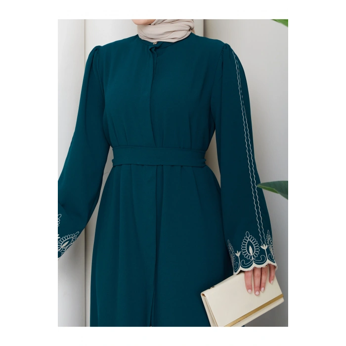 KADIN KOLU NAKİŞLİ ABAYA TESETTÜR GIYIM KADIN FERACE ELBISE