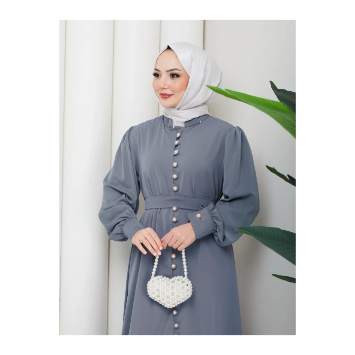 KADIN DÜĞMELE DETAYLI KEMERLİ ELBİSE TESETTÜR