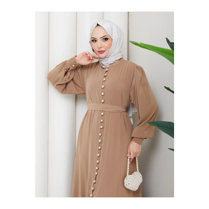 KADIN DÜĞMELE DETAYLI KEMERLİ ELBİSE TESETTÜR