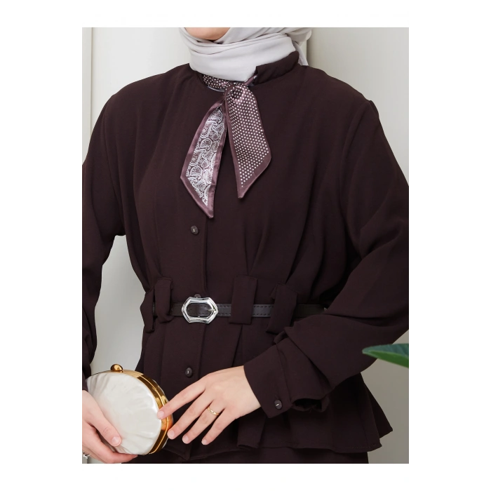 YAKASI FULARI KEMERLI ETEK TAKIM KADIN TESTTÜR