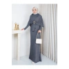 KADIN PELERİN DETAYLI PİLİSELİ BROŞ DETAYLI UZUN TRİKO İKİLİ ELBESİ