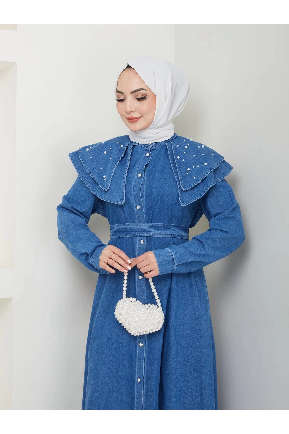 İNCİ YAKALI TESETTÜR MAVİ KOT ELBİSE