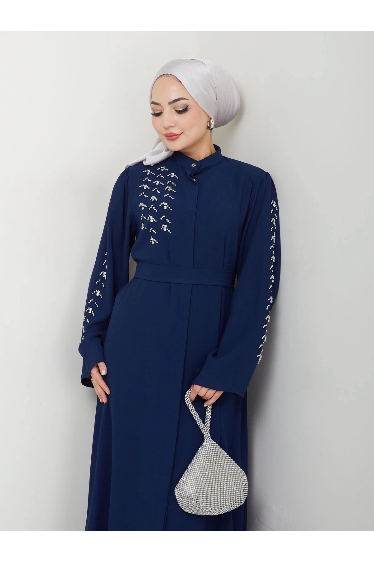 TAŞLİ ABAYA TESETTÜR GIYIM KADIN FERACE ELBISE LACIVERT