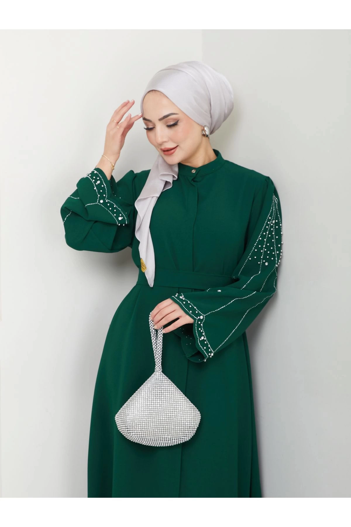 TAŞLİ ABAYA TESETTÜR GIYIM KADIN FERACE ELBISE ZÜMRÜT