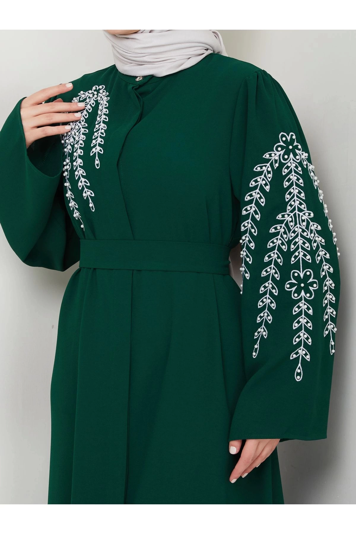 TAŞLİ ABAYA TESETTÜR GIYIM KADIN FERACE ELBISE ZÜMRÜT