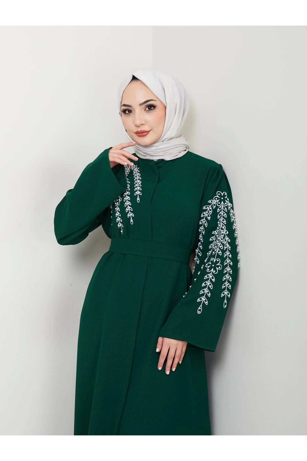 TAŞLİ ABAYA TESETTÜR GIYIM KADIN FERACE ELBISE ZÜMRÜT