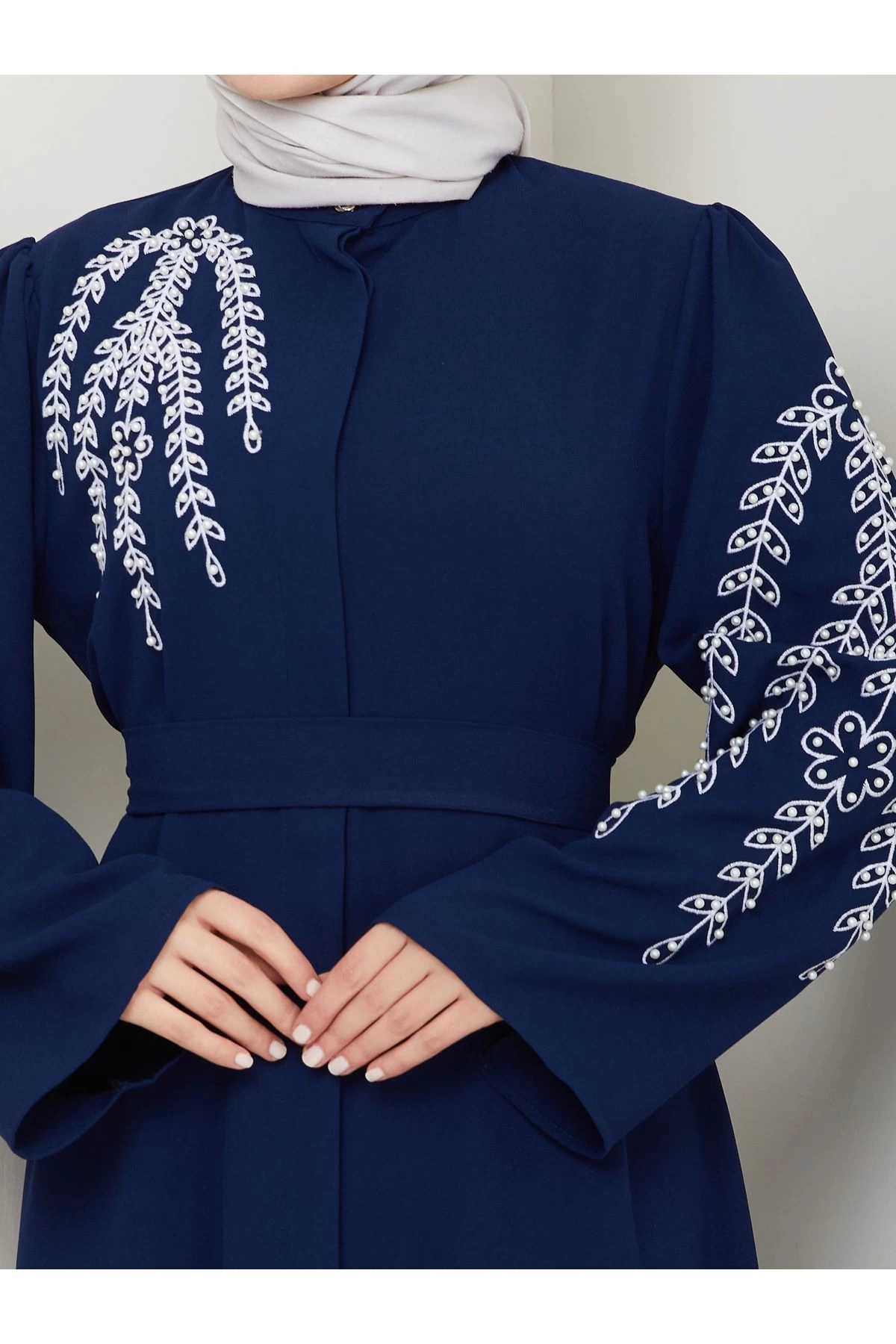 TAŞLİ ABAYA TESETTÜR GIYIM KADIN FERACE ELBISE LACIVERT