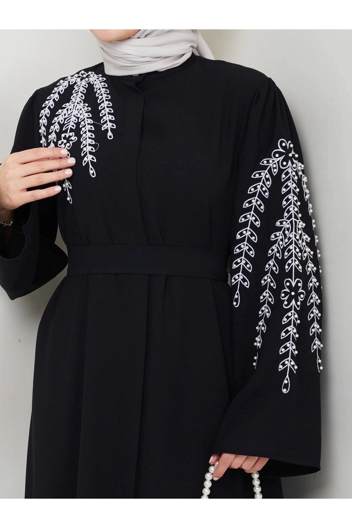 TAŞLİ ABAYA TESETTÜR GIYIM KADIN FERACE ELBISE SİYAH